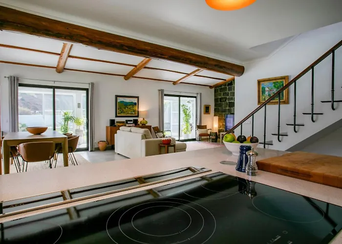 Sun & Sea - Covered Pool Holiday home Ponta Delgada (Sao Miguel)