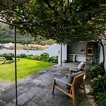 Sun & Sea - Covered Pool Semesterbostad