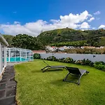 Sun & Sea - Covered Pool Semesterbostad Ponta Delgada