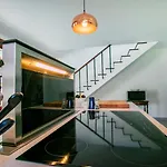 Sun & Sea - Covered Pool Semesterbostad