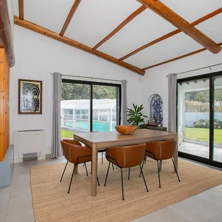 Sun & Sea - Covered Pool * Понта-Делгада