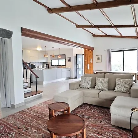 Дом отдыха Sun & Sea - Covered Pool *