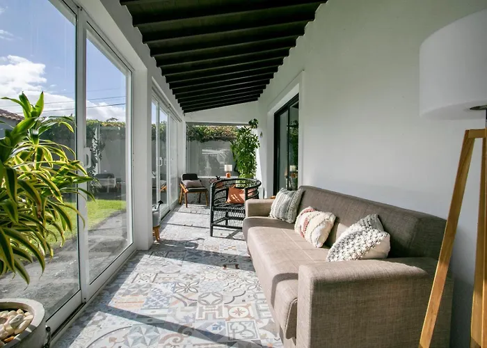 Sun & Sea - Covered Pool * Ponta Delgada